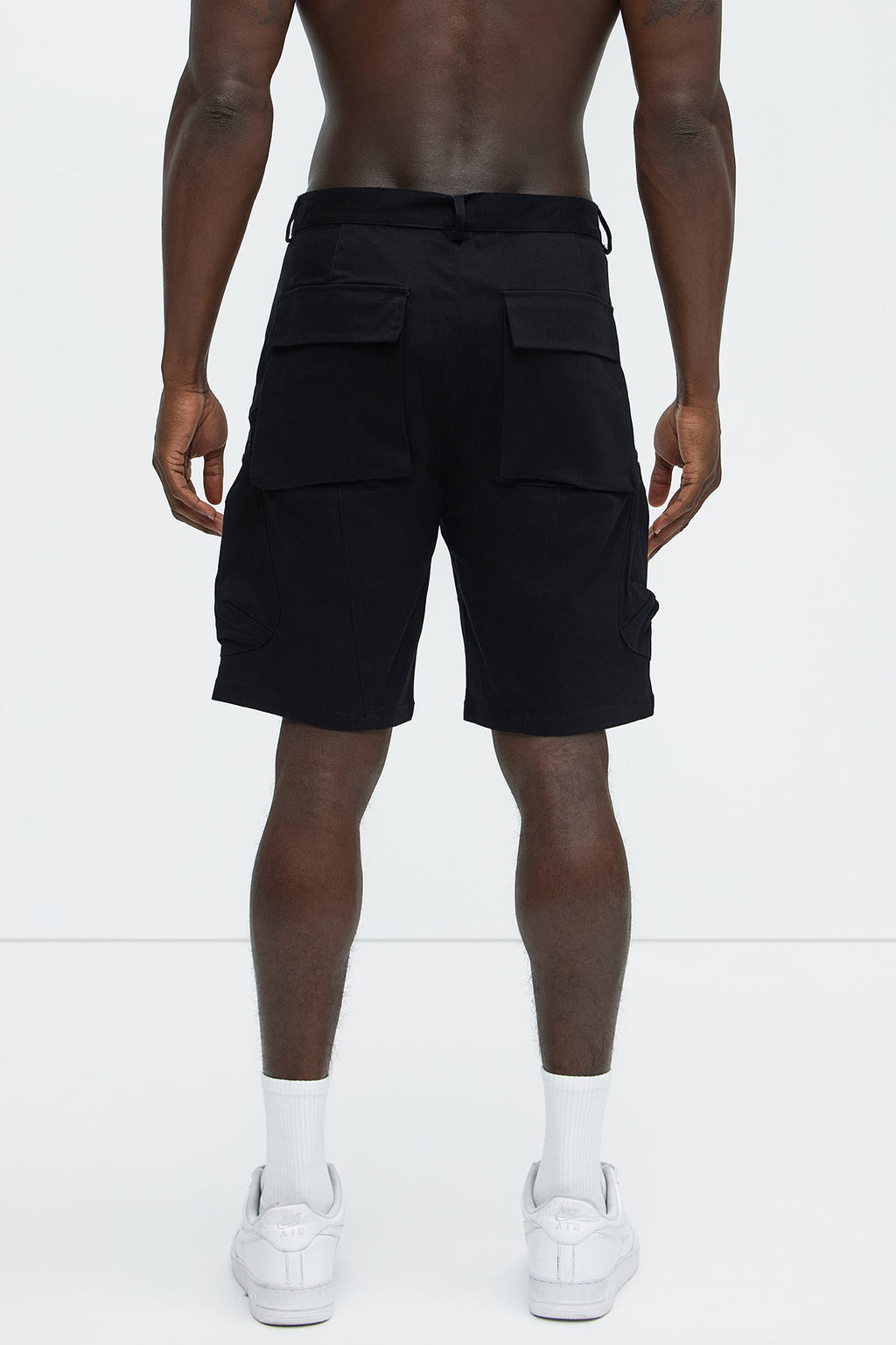 https://cdn.shopify.com/s/files/1/0293/9277/files/02-12-25_S7_44_HD24B3326SH_Black_CZ_DJ_11-18-08_68409_PXF.jpg?v=1739558953